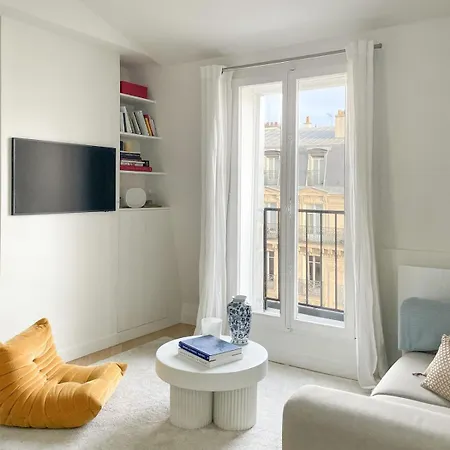Luxurious Near Saint-germain-des-pres 아파트