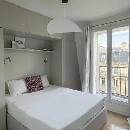 Luxurious Near Saint-germain-des-pres 아파트