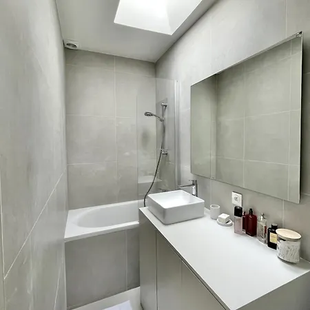 Luxurious Near Saint-germain-des-pres 아파트 파리