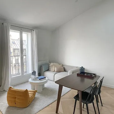 Luxurious Near Saint-germain-des-pres 아파트